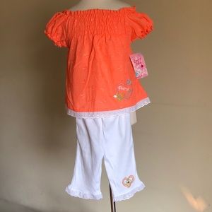 Girls 24M 2 piece Shirt & Capri Pants